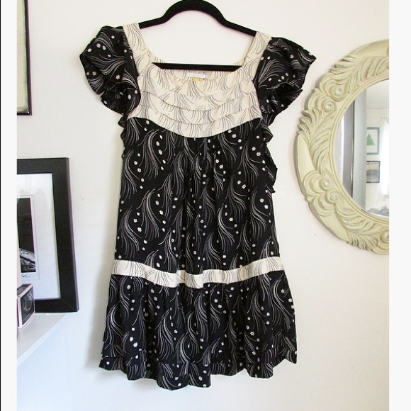 Beautiful 100% Silk Dress! - Picture 1 of 6